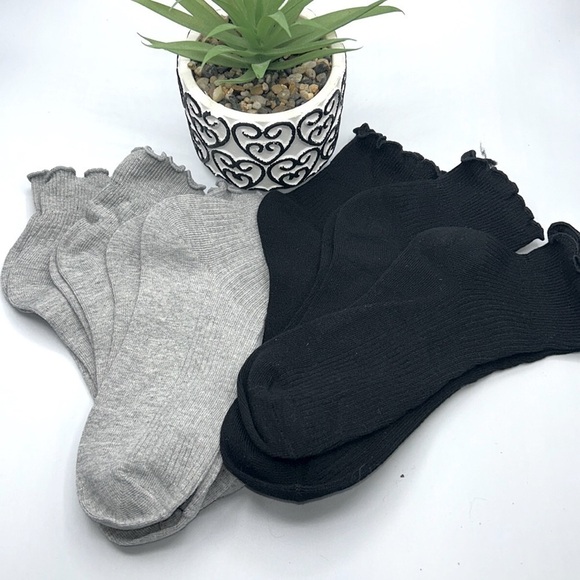 Accessories - Women Casual Socks